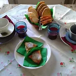 Guest House Cascina Belsito Bed & Breakfast 3*