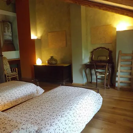 Guest House Cascina Belsito Bed & Breakfast 3*