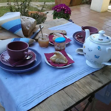 Guest House Cascina Belsito Biella